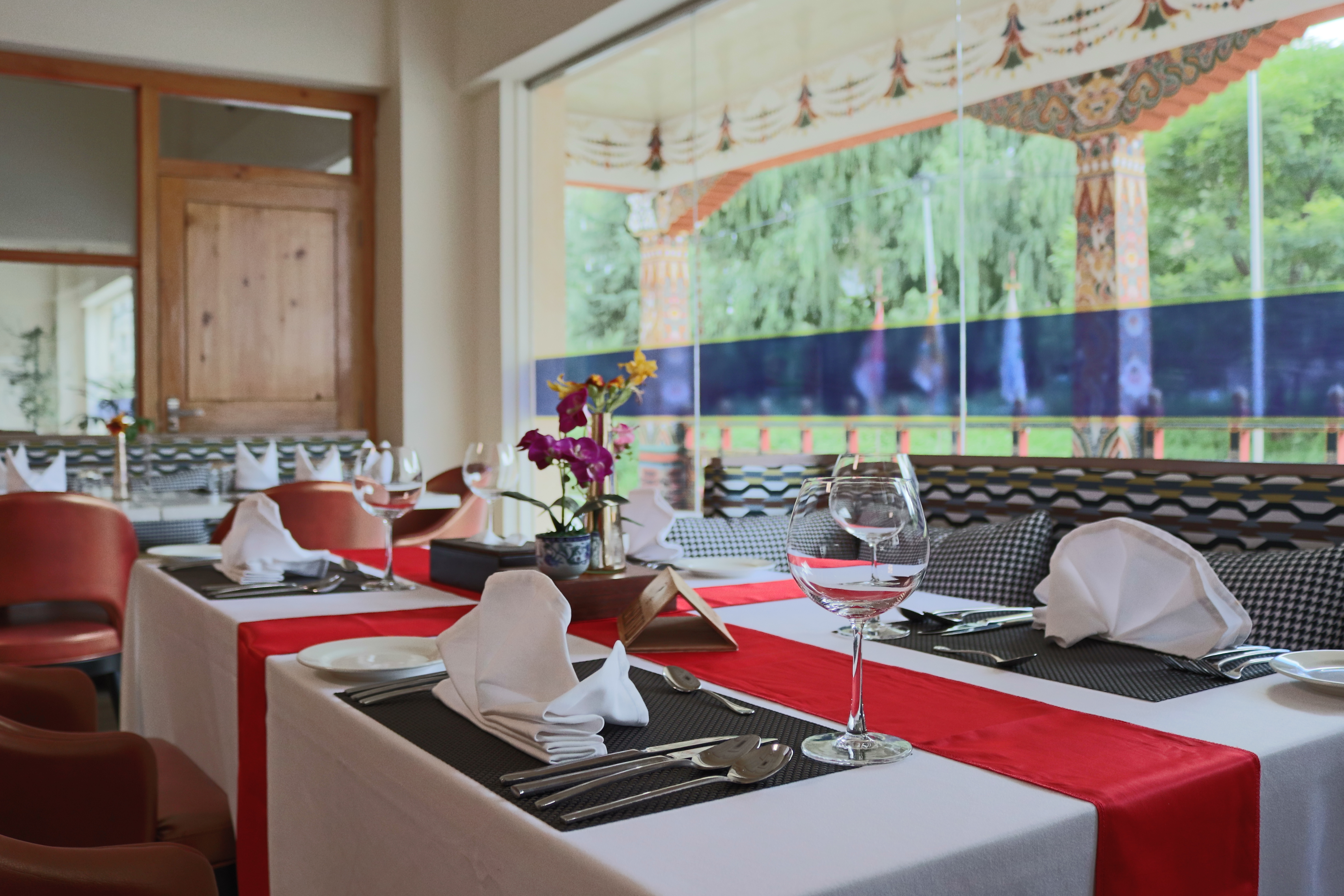 hotels in thimphu